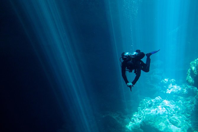 2 cenote divings (including one deep diving) for advanced divers in Tulum - Who should book, and who should skip this Pit requirement