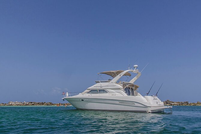2 Hour Sunset - 51' Sea Ray Tulum, Playa del Carmen, Riviera Maya - Crew service makes or breaks a short cruise, and this one gets it right