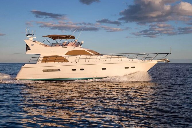 2 Hour Sunset- 60' Neptunus Tulum, Playa del Carmen, Riviera Maya - Lunch buffet and alcohol: the real value is what is included