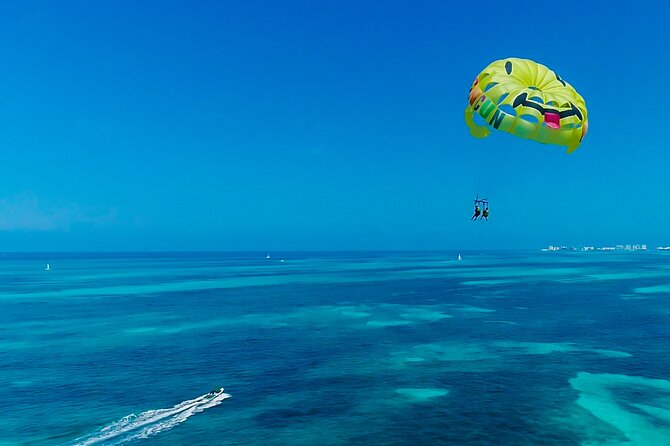 2 in 1 Parasail Cancun and Jet ski - Start at Playa Tortugas, then get ready for quick transitions