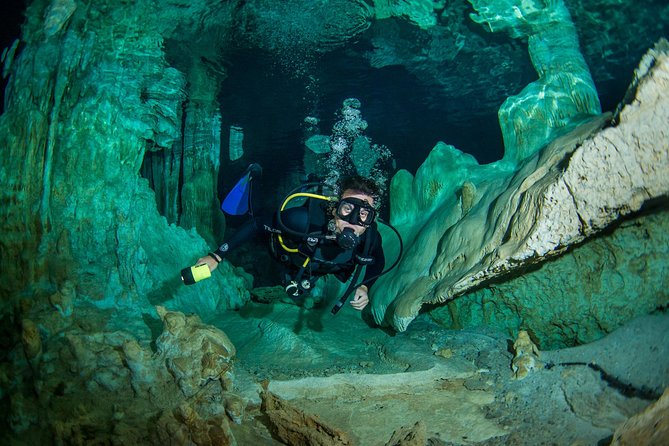 2 tanks Cenote Diving Adventure in Tulum for Certified Divers - Stop 1 at Casa Cenote: the easy open-air warm-up