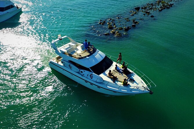 3 Hour Xpu-Ha - 47' Azimut, Tulum, Playa del Carmen, Riviera Maya - Price and group size: is $975 a smart deal?