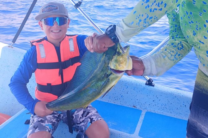 3 Hours Private Sport Fishing in Costa Maya - Meeting at La diosa del mar in Mahahual, then straight to the water