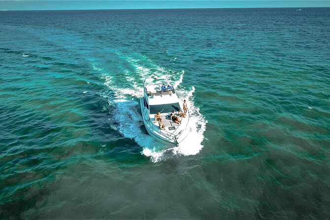 4 Hour - 47' Azimut, Tulum, Playa del Carmen, Riviera Maya - Getting There and Finding H2OH Sun Cruises, What to Expect on Arrival