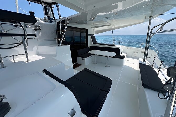 4 Hour Catamaran Experience in a Private 42' Lagoon - Private 42 Lagoon charter: what that means for your time