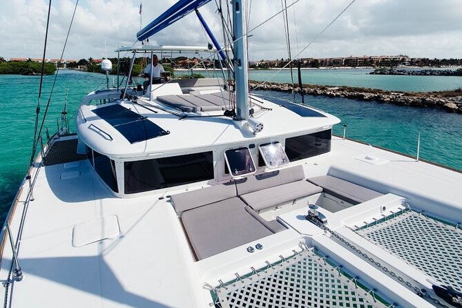 4 Hours Exclusive 45' Lagoon Catamaran Experience - On-board extras that make the 4 hours feel like more