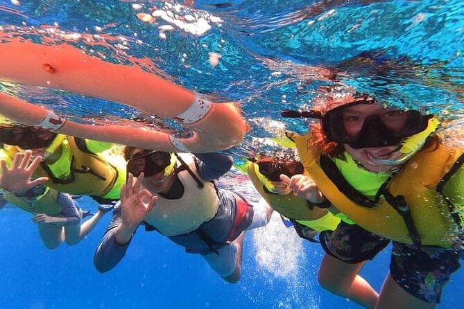 4 hours of shared snorkeling to El Cielo - Columbia Reef stop: often the longest stretch for a reason