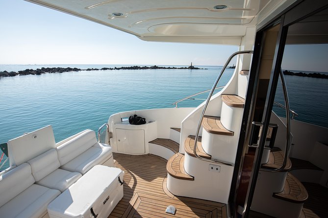 4H 42' Azimut Yacht All-Inclusive from Tulum & Playa del Carmen. - The Cruise to In-Ha Reef: Snorkeling in Calm, Clear Water
