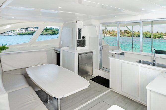 4H Luxury 44' Catamaran All-Inclusive in Tulum & Playa del Carmen - Who This Catamaran Tour Suits Best