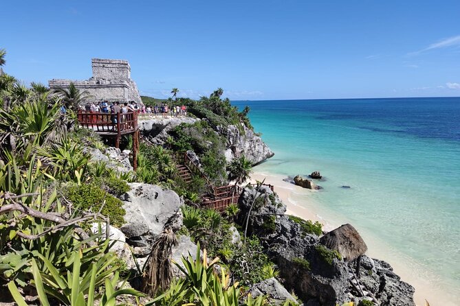 4X1 TOUR Tulum, Coba, Cenote & Playa del Carmen with buffet - Stop 2, Coba archaeological zone: more time for the big pyramid