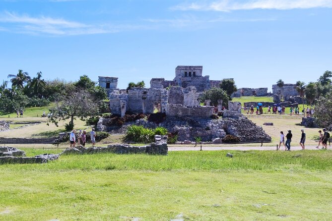 4X1 TOUR Tulum, Coba, Cenote & Playa del Carmen with buffet - Playa del Carmen on Quinta Avenida: beach town energy, short walk