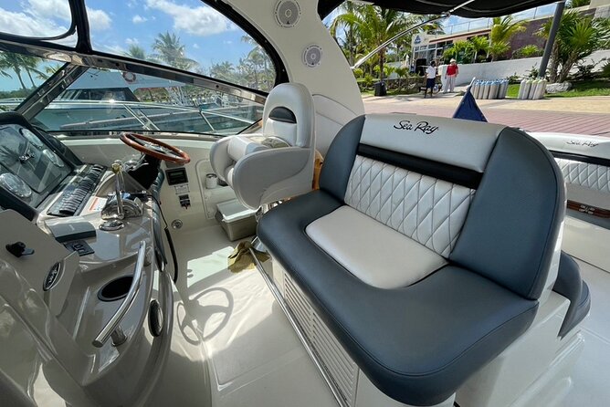 5-Hour Private 40' Yacht 2-Stop Tour to In-Ha reef with Food, Drinks & Snorkel - Should you book the 5-Hour In-Ha and La Bocana yacht tour?