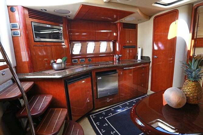 5-Hour Private 40' Yacht 2-Stop Tour to In-Ha reef with Food, Drinks & Snorkel - Onboard food that doesn’t feel like a boat snack
