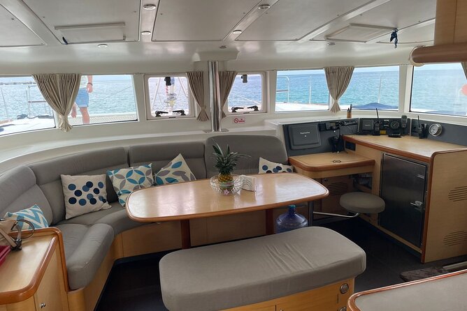 5 Hr Private Catamaran Cruise with lunch and drinks to 15-20 ppl - Private Boat, Real Crew Service in Cozumel
