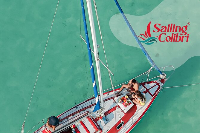 6hrs of Sailing in Bacalar Lagoon: discover Cenotes, Islands and Stromatolites. - A private Bacalar Lagoon sail that feels calm, not staged