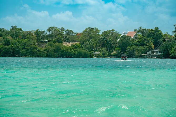 7 Colors Bacalar Lagoon Tour from Playa del Carmen & Tulum - Why Bacalar Lagoon’s Seven-Color Look Is More Than a Photo Stop