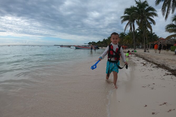 Akumal Turtles Snorkeling and GoPro pictures - Facilities That Make It Easier to Enjoy the Rest of Your Day