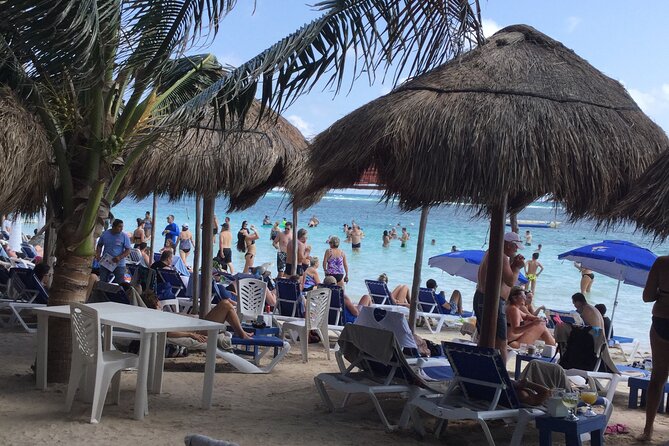 All-inclusive beach day in LOS ARRECIFES REST. / open bar - massage and lunch .. - Who Should Book This Beach Day (and Who Might Pass)