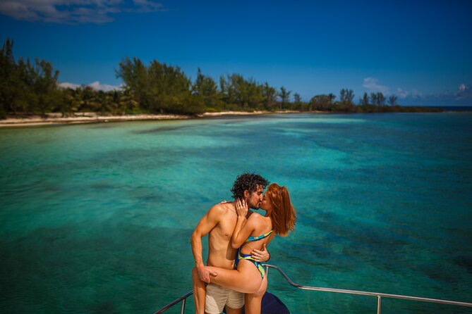 All Inclusive Luxury Yacht – Private Island Experience - Getting from Marina V&V to the water: what your morning looks like