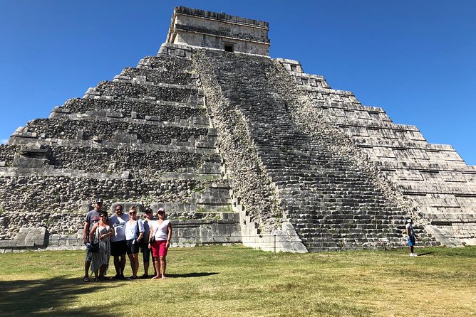 Archeological Tour in Tulum, Coba and Chichen Itza - Stop 1, Tulum: cliff views first, then the ancient city