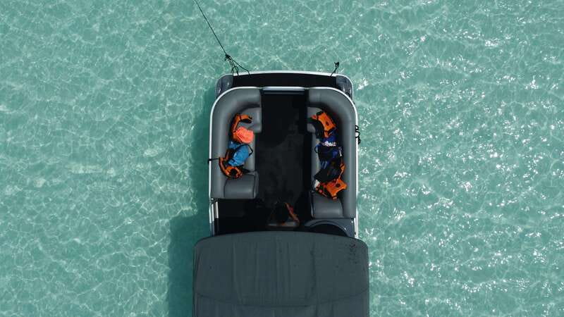 Bacalar: 3-hr Pontoon Boat Tour with Beach Club + Kayaks - Key Things That Make This Tour Worth Your Time