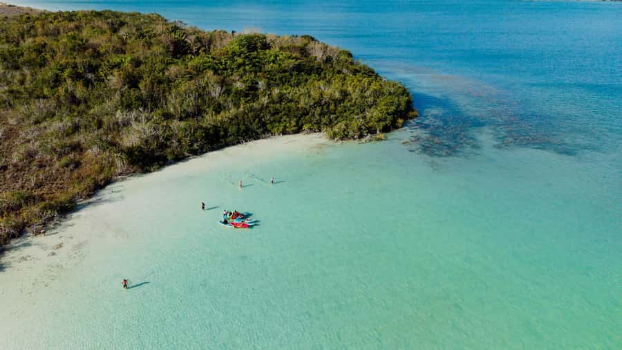 Bacalar at Sunrise: Kayak Adventure with Breakfast & Photos - Sunrise Kayaking on Laguna Bacalar: the best kind of early morning