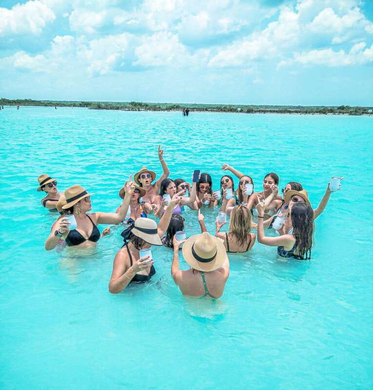 Bacalar Lagoon Boat Tour from Costa Maya - Getting to the lagoon: how to meet your guide outside Costa Maya port