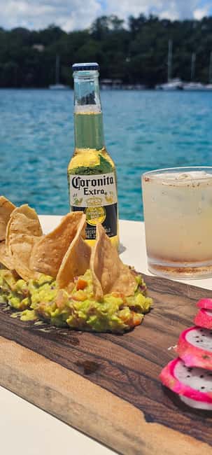 Bacalar: Lagoon Sailing Tour with Snacks and Drinks - Who this sailing tour suits best