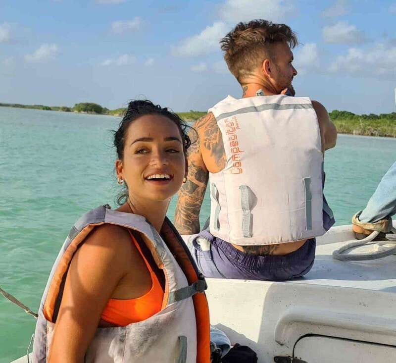 Bacalar: Magnificent Bacalar Lagoon Exclusive Boat Tour - Cenote stops you can actually swim in: black, emerald, and cocalitos
