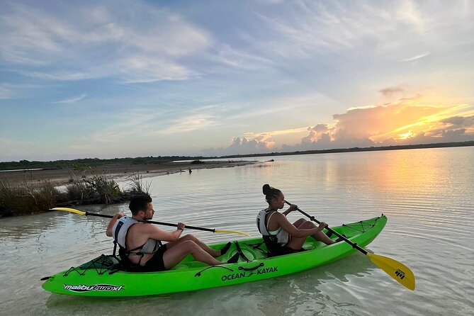 Bacalar Sunrise in Kayak - First Light on Bacalar: Why 5:30 am Works