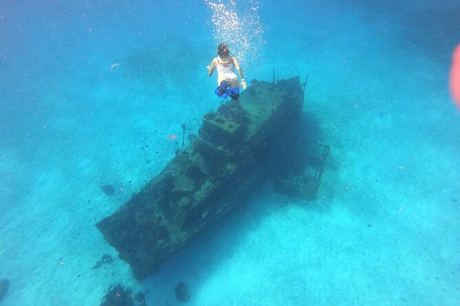 Bavarian Fiesta Snorkel Activity in Glass Bottom Boat at San Miguel de Cozumel - What this Cozumel snorkel day feels like, from the first pickup call