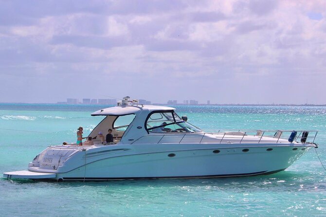 Beautiful SUNDANCER 60ft Private yacht / 18PAX 25P15 - Price and dock fee math: what $730 really means