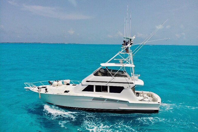Biggest Luxury Yacht Boat Best in Cancun up to 28 pax - How your 4, 6, or 8 hours shapes the Isla Mujeres plan