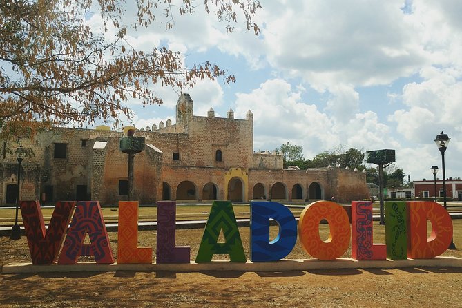 Biketour Valladolid: local Market - Cenotes - Mayan Families - Stop 2: Cenote X’Kekén and Samulá, two swims and different vibes