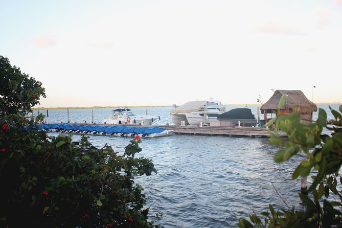 Breathtaking experience driving a speedboat in Cancun with Snorkeling included - Guides can make or break it, names that keep coming up