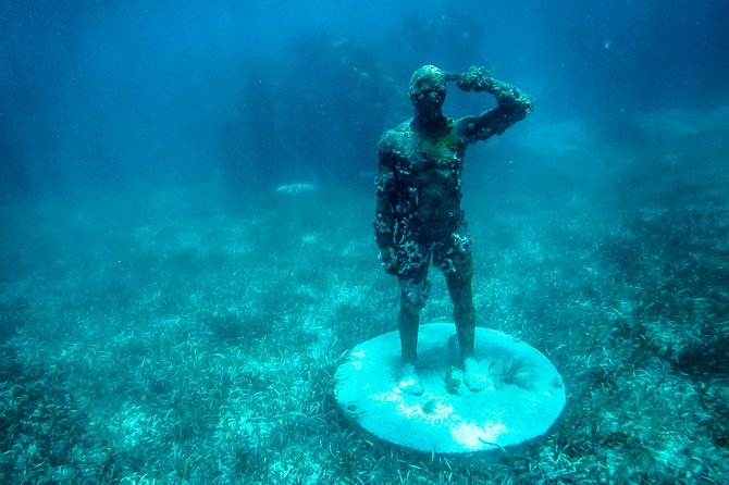 Breathtaking experience driving a speedboat in Cancun with Snorkeling included - Small practical tips that actually help