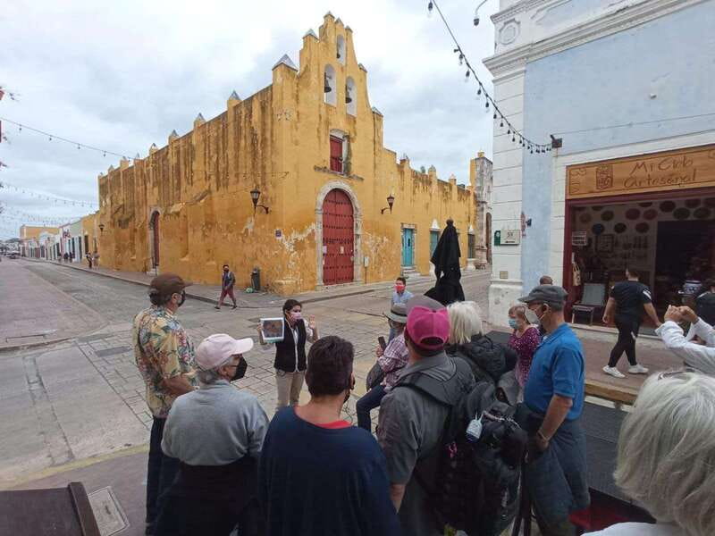 Campeche city tour: discovering the walled city. - The museum stops that come with tickets, not guesswork