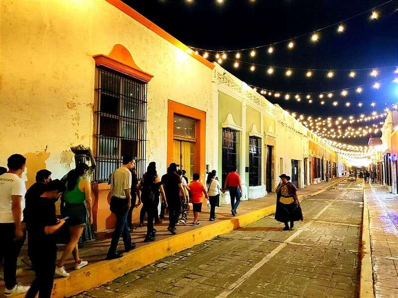 Campeche: Mexican Tales Theatrical Performance Walking Tour - Key things to know before you go