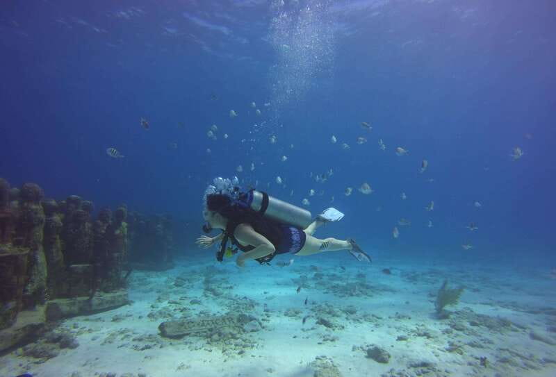 Cancun: 2-Tank Dive for Beginners with MUSA and Reef Dive - Gear, Swimwear, and the Sunscreen No-Rule