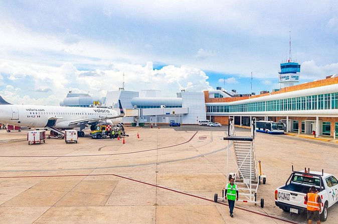 Cancun Airport and The Westin Resort Spa Cancun Private Shuttle - Who This Shuttle Suits Best