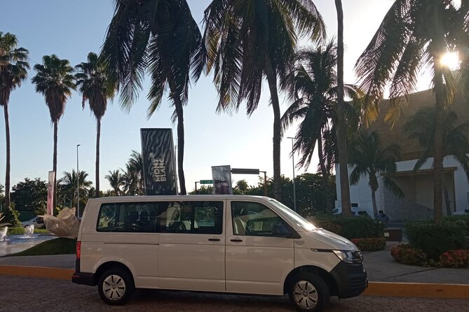 Cancun Airport to Playa del Carmen Roundtrip Private Transfer - Meeting your driver at Cancún Airport, Terminal 2, 3, and 4