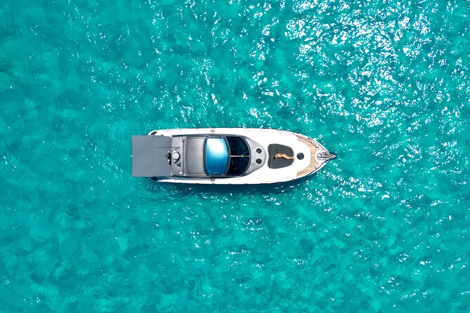 Cancun All Inclusive: Coast & Fun 9h on 50' Cranchi - A 50-foot Cranchi Yacht Day that Starts in Cancun, Not Confusing Transit