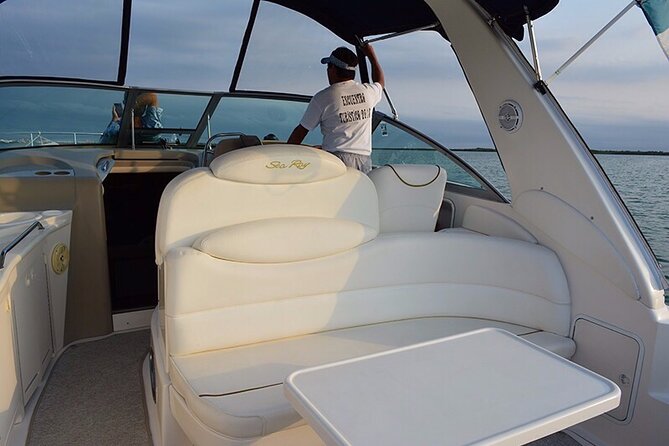 Cancun Bay Private 2-Hour on a Luxury Yacht - Price and value: $320 per group can be a bargain, plus one extra cost