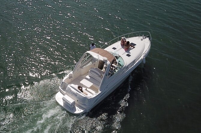 Cancun Bay Private 2-Hour on a Luxury Yacht - The 2-hour itinerary: sailing past Cancun Bay and Laguna Nichupte