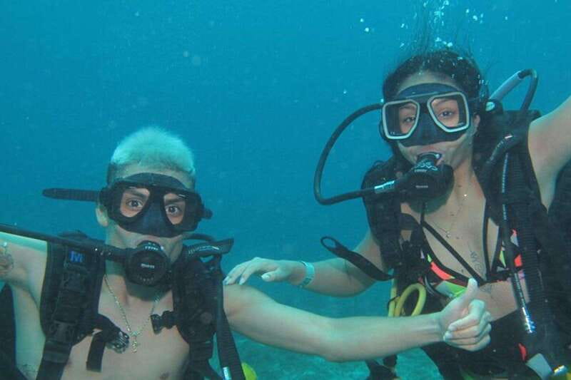 Cancun: Beginner Scuba Diving at Underwater Museum - Gear and safety: what you’re actually paying for