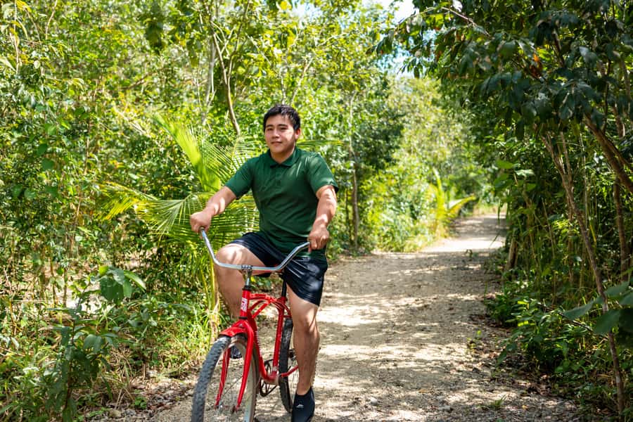 Cancun: Cenotes El Retoño entrance with transportation, lunch, and guided tour. - First steps on site: welcome, safety, and a guided orientation