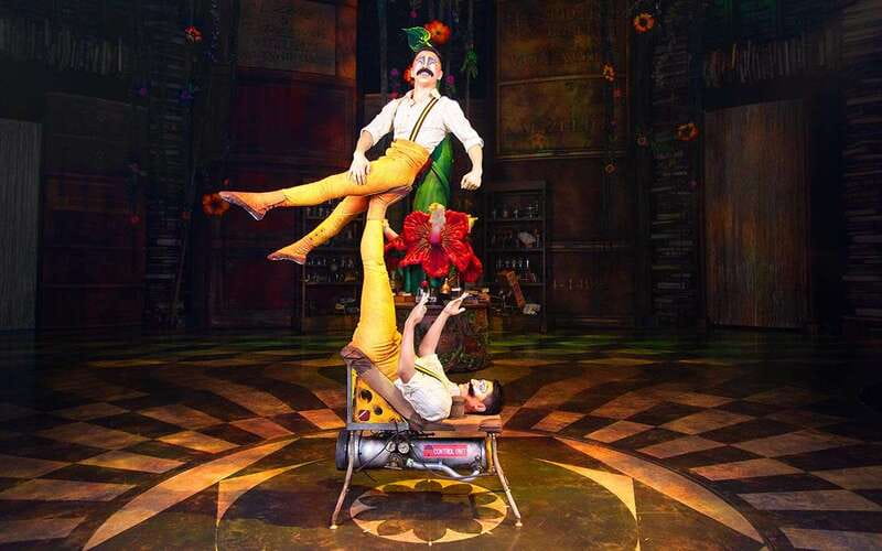 Cancún: Cirque du Soleil JOYÀ Entry Ticket and Transfer - Dinner at 5:00, 7:00, or 8:15, what the 3-course option really gives you