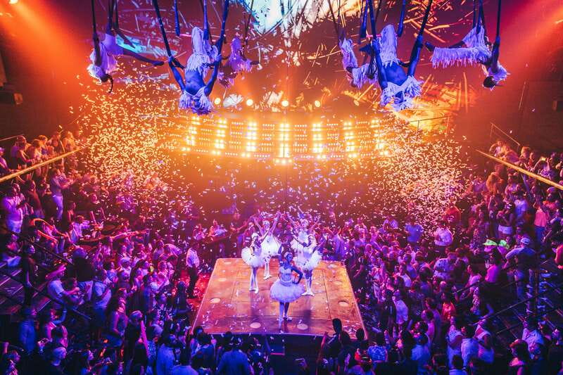 Cancun: Coco Bongo Nightclub Experience - The show: flying acrobats, tribute hits, and stage chaos in a good way