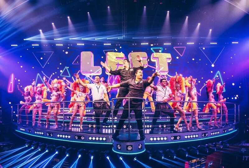 Cancun: Coco Bongo Nightclub Experience - Drinks and snacks: what’s included, and what to watch for