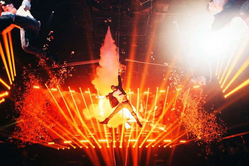 Cancun: Coco Bongo Nightclub Experience - Crowds, comfort, and the reality of a packed club